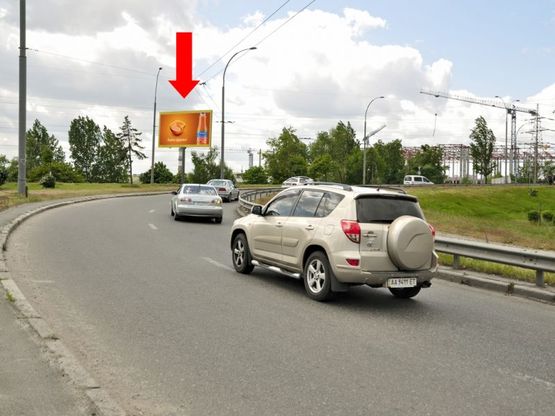 Фото рекламної площини за адресою Бандеры пр. (бывш. Московский пр.) / Героев Сталинграда пр., заезд с Героев Сталинграда пр., на мост Московский