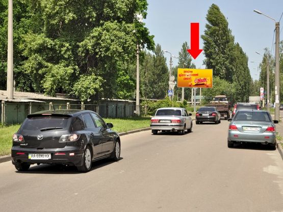 Фото рекламной плоскости по адресу Семьи Сосниных ул., 9, напротив, в сторону Курбаса пр.