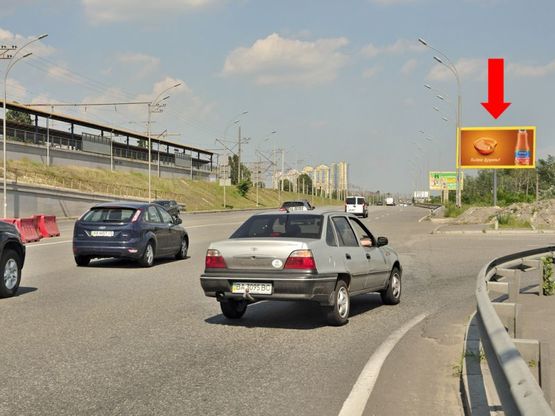 Фото рекламной плоскости по адресу Дарницкое шоссе / Сортировочная ул., жд станция "Левый берег", в центр