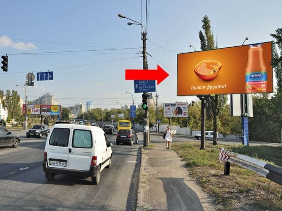 Фото рекламної площини за адресою Харьковское шоссе / Тепловозная ул.  на светофоре, в сторону Харьковская пл.