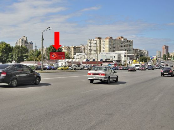 Фото рекламной плоскости по адресу Ревуцкого ул. / Бажана пр., заезд с Бажана пр. на Ревуцкого ул. Фото рекламной плоскости по адресу Ревуцкого ул. / Бажана пр., заезд с Бажана пр. на Ревуцкого ул.