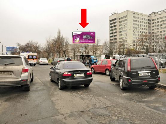 Фото рекламної площини за адресою Братиславская ул., 3, возле рынка "Юность", в сторону ст. м. "Черниговская"