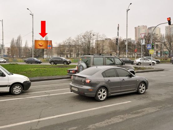 Фото рекламной плоскости по адресу Верховного Совета бул. / Хоткевича ул. (бывш. Красногвардейская ул.), в сторону ТЦ "Проспект", супермаркетов "Фокстрот", "Ашан", ст. м. "Черниговской"