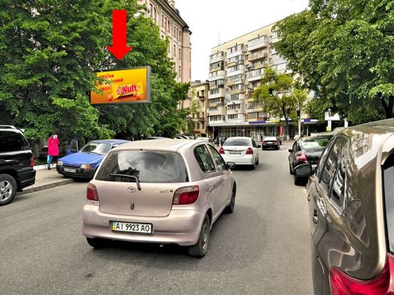 Фото рекламної площини за адресою Хмельницкого ул., 61, в сторону Гончара ул.