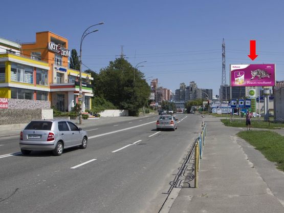 Фото рекламной плоскости по адресу Кировоградская ул. / Изюмская ул., в сторону Гринченка ул. Фото рекламной плоскости по адресу Кировоградская ул. / Изюмская ул., в сторону Гринченка ул.
