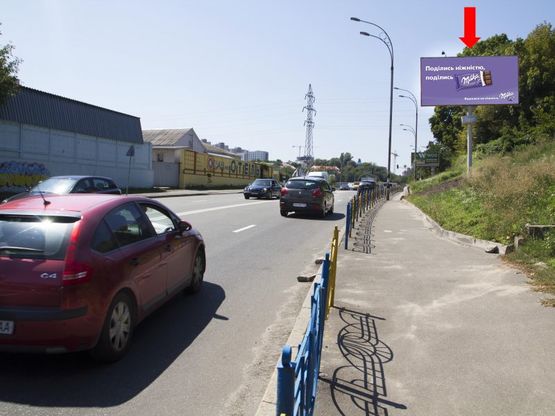 Фото рекламної площини за адресою Кировоградская ул. / Гринченка ул., в сторону Лобановского пр. (бывш. Краснозвездный пр.)