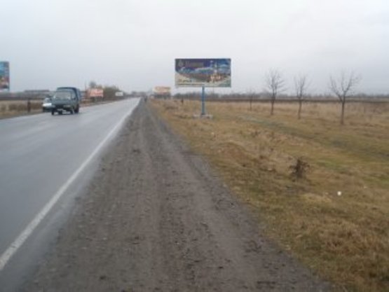 Фото рекламной плоскости по адресу м.Калуш (вїзд зі сторони Долини правий) ст.А Фото рекламной плоскости по адресу м.Калуш (вїзд зі сторони Долини правий) ст.А