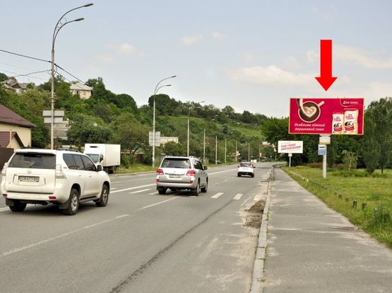 Фото рекламної площини за адресою Кировоградская ул., 100, напротив, поворот на Травневый пер., в сторону Гринченка ул.