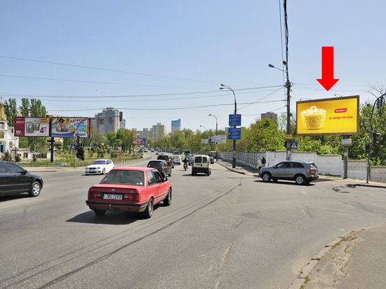 Фото рекламной плоскости по адресу Харьковское шоссе / Тепловозная ул.  на светофоре, в сторону Харьковская пл.