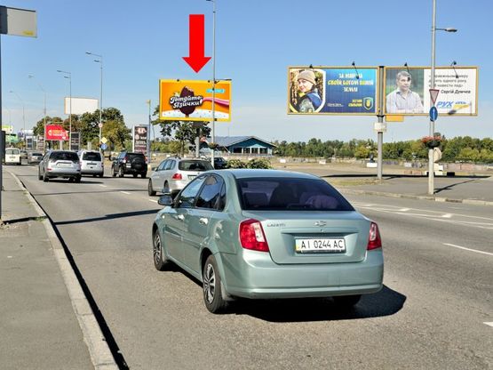 Фото рекламной плоскости по адресу Набережное шоссе, ст. м. "Днепр", в сторону Подола