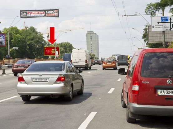 Фото рекламної площини за адресою Победы пр., 55/ 2, в сторону ст. м. "Берестейская"