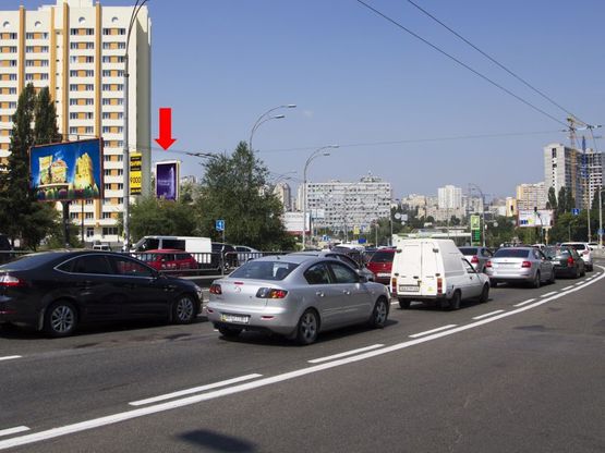 Фото рекламної площини за адресою Чоколовский бул., 37 / Уманская ул., радиорынок, в сторону ст. м. "Шулявская"