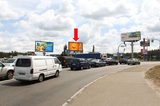 Фото рекламной плоскости по адресу Харьковская пл., разделитель, возле АЗС "Укравто", выезд с Харьковского шоссе на площадь Фото рекламной плоскости по адресу Харьковская пл., разделитель, возле АЗС "Укравто", выезд с Харьковского шоссе на площадь