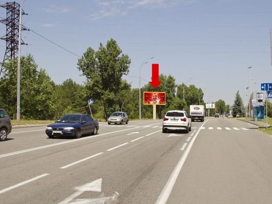 Фото рекламной плоскости по адресу Столичное шоссе, 30м после остановки "Динамо", в Киев