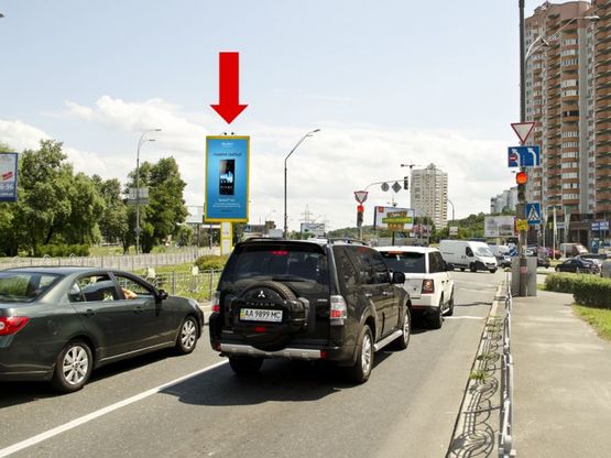Фото рекламной плоскости по адресу Саперно-Слободская ул. / Гринченка ул., разделитель, в сторону мост Южный Фото рекламной плоскости по адресу Саперно-Слободская ул. / Гринченка ул., разделитель, в сторону мост Южный