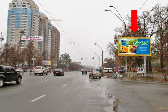 Фото рекламной плоскости по адресу Победы пр., 125, напротив, 70м. к автостанции "Дачная", из центра