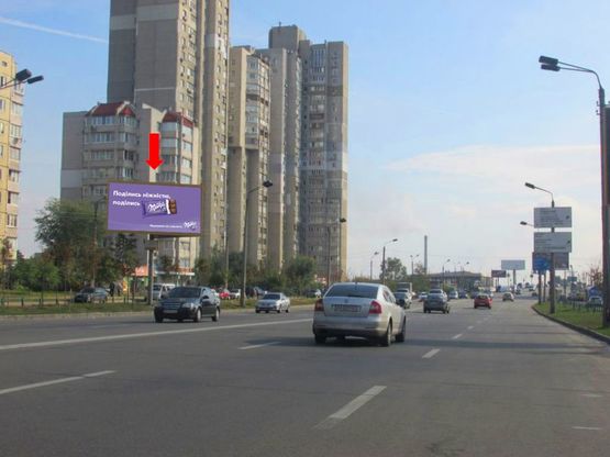 Фото рекламной плоскости по адресу Ревуцкого ул., 35, в сторону ст. м. "Харьковская" Фото рекламной плоскости по адресу Ревуцкого ул., 35, в сторону ст. м. "Харьковская"