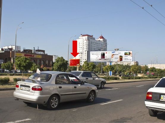 Фото рекламной плоскости по адресу Тимошенко ул., 18, в сторону ст. м. "Минская" Фото рекламной плоскости по адресу Тимошенко ул., 18, в сторону ст. м. "Минская"