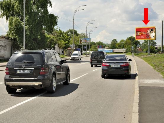 Фото рекламной плоскости по адресу Электриков ул., остановка "Северный ковш", в сторону Межигорская ул.