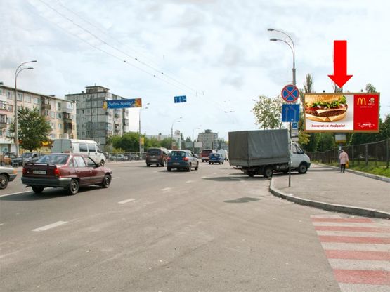 Фото рекламної площини за адресою Перова бул., 21, за перекрестком, в сторону Соборности пр. (бывш. Воссоединения пр.)