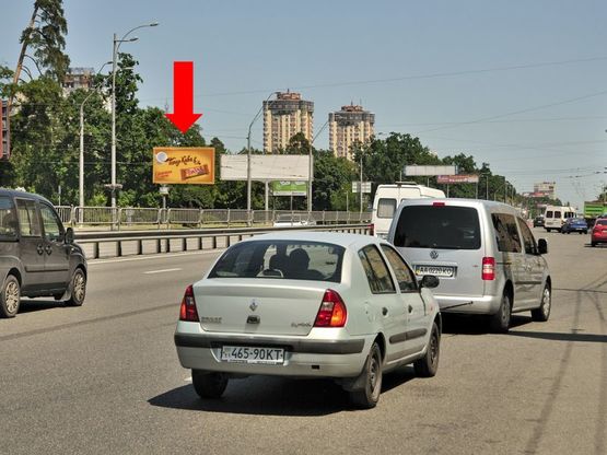 Фото рекламной плоскости по адресу Победы пр., 123 / Палладина пр., в центр