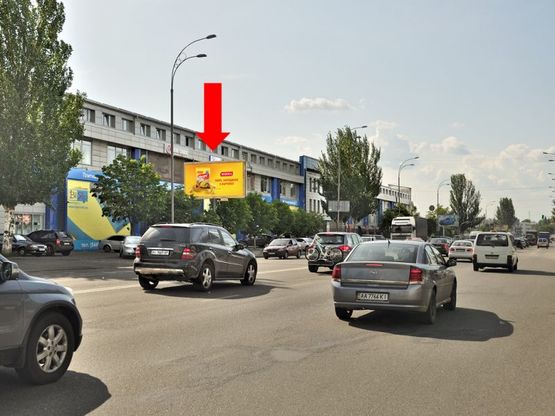 Фото рекламной плоскости по адресу Новоконстантиновская ул., 2, в сторону Бандеры пр. (бывш. Московский пр.)