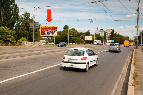 Фото рекламной плоскости по адресу Дегтяревская ул., 33-Б / Телиги ул., на мосту, в сторону ст. м. "Лукьяновка"
