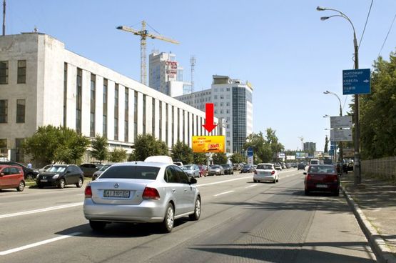 Фото рекламной плоскости по адресу Харьковское шоссе, СТО "Toyota", в сторону Харьковская пл.