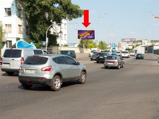 Фото рекламной плоскости по адресу Набережно-Луговая ул. / Межигорская ул., на светофоре, в сторону Набережно-Крещатикская ул. Фото рекламной плоскости по адресу Набережно-Луговая ул. / Межигорская ул., на светофоре, в сторону Набережно-Крещатикская ул.