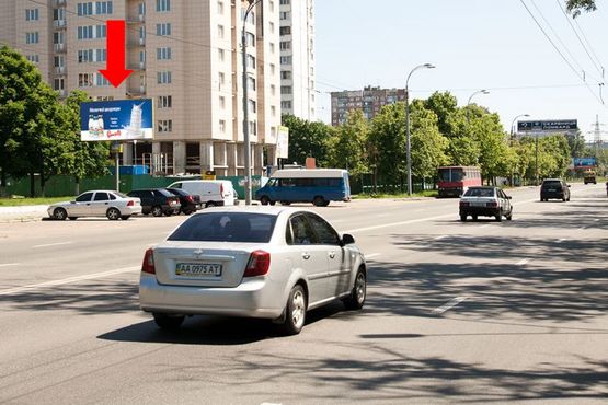 Фото рекламної площини за адресою Правды пр., 80, в сторону Луговая ул.