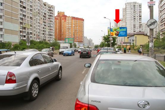 Фото рекламной плоскости по адресу Руденко ул., 7, в сторону Бажана пр.