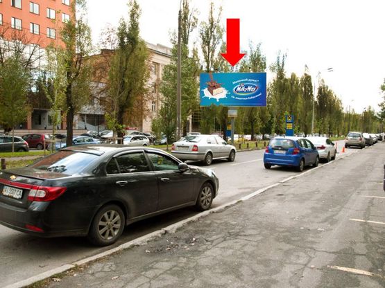 Фото рекламной плоскости по адресу Лепсе бул., 4, разделитель, бизнес центр "Сильвер центр", в сторону Гарматная ул. Фото рекламной плоскости по адресу Лепсе бул., 4, разделитель, бизнес центр "Сильвер центр", в сторону Гарматная ул.