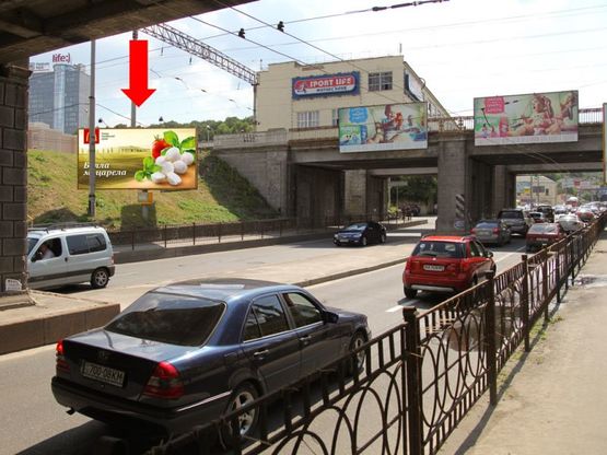 Фото рекламної площини за адресою Федорова ул. / Гринченка ул., в сторону Протасов Яр ул.