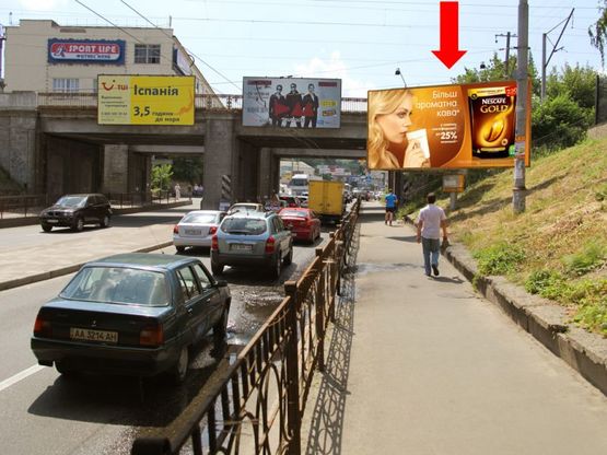 Фото рекламної площини за адресою Федорова ул. / Гринченка ул., в сторону Протасов Яр ул.