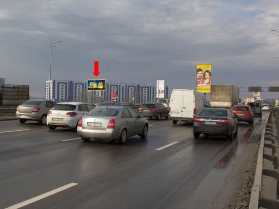 Фото рекламної площини за адресою Бажана пр., ст. м. "Славутич", в сторону моста Южного