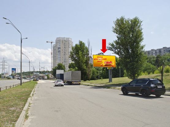 Фото рекламной плоскости по адресу Саперно-Слободская ул. / Феодосиевский пер., 500м до супермаркета "Leroy Merlin", в сторону Южного моста