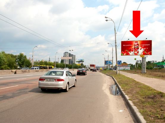 Фото рекламной плоскости по адресу Ватутина пр., 150м от супермаркета "Ашан", в сторону Троещины Фото рекламной плоскости по адресу Ватутина пр., 150м от супермаркета "Ашан", в сторону Троещины