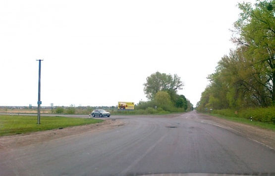 Фото рекламной плоскости по адресу с границы c Польшей (г.Рава-Русская) на г.Львов, г.Червоноград + въезд в г.Жовква, трасса Львов- Рава-Русская (М-09)