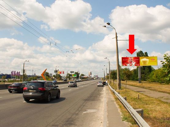 Фото рекламної площини за адресою Бандеры пр. (бывш. Московский пр.), 400м от развязки с Героев Сталинграда пр., левый, в сторону ст. м. "Почайна" (бывш. ст. м. "Петровка")
