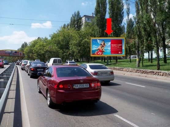 Фото рекламної площини за адресою Телиги ул., 41, в сторону ст. м. "Дорогожичи"