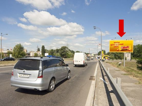Фото рекламной плоскости по адресу Богатырская ул. / Оболонский пр., в сторону Луговая ул.