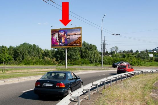 Фото рекламної площини за адресою Бандеры пр. (бывш. Московский пр.) / Электриков ул., съезд на Героев Сталинграда пр. Фото рекламної площини за адресою Бандеры пр. (бывш. Московский пр.) / Электриков ул., съезд на Героев Сталинграда пр.