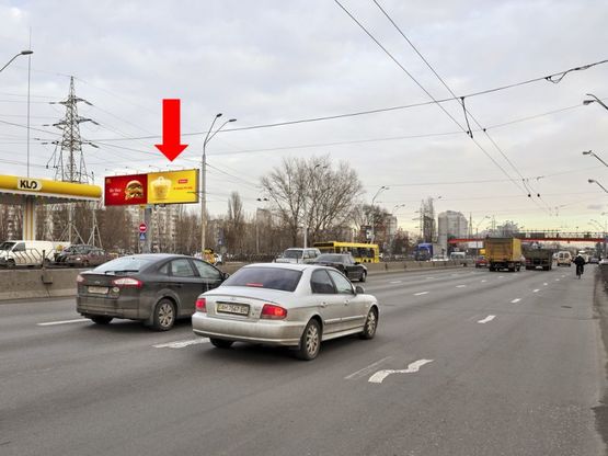 Фото рекламной плоскости по адресу Бандеры пр. (бывш. Московский пр.), 22 напротив, правый, в сторону мост Московский