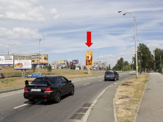 Фото рекламной плоскости по адресу Миколайчука ул. (бывш.Серафимовича ул.), заезд с Днепровская набережная на Миколайчука ул. (бывш. Серафимовича ул.), в сторону Березняковская ул.