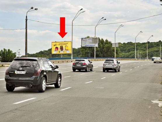 Фото рекламной плоскости по адресу Бойчука ул. (бывш. Киквидзе ул.) / Железнодорожное шоссе, мост, в сторону мост Южный, Саперно-Слободская ул.