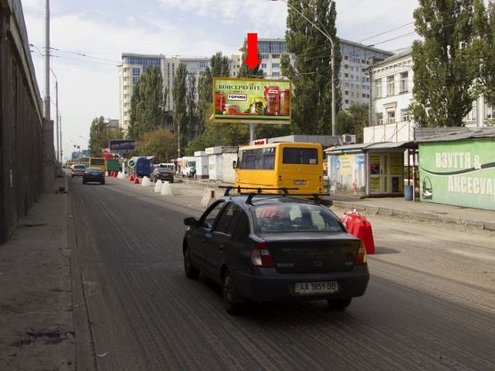 Фото рекламной плоскости по адресу Победы пр., 86, ст. м. "Нивки", в сторону ст.м. «Святошин»