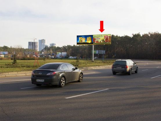 Фото рекламної площини за адресою Харьковская пл. / Светлая ул., на кольце, в сторону Борисполя, правая