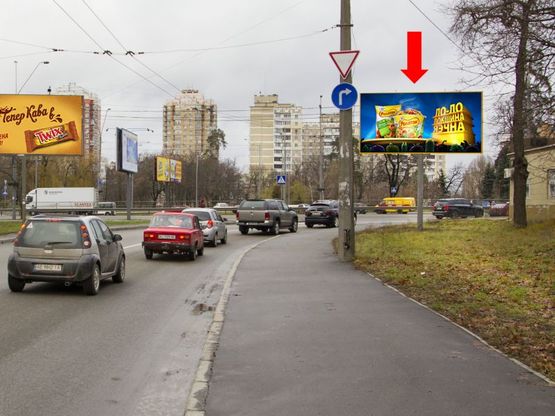 Фото рекламної площини за адресою Победы пр., 123, возле завода "Каштан", в сторону ст. м. "Житомирская" Фото рекламної площини за адресою Победы пр., 123, возле завода "Каштан", в сторону ст. м. "Житомирская"