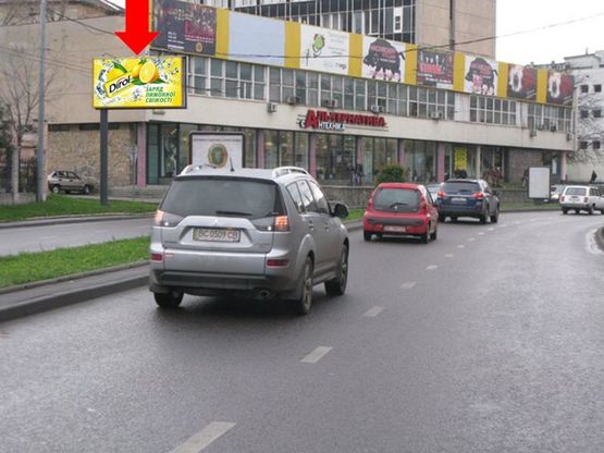 Фото рекламної площини за адресою Черновола пр. / Детька ул., в центр