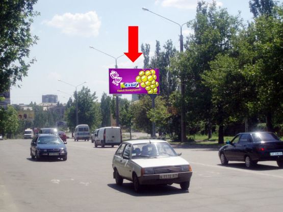 Фото рекламной плоскости по адресу 50-летия Победы пр. / ул. Толстого